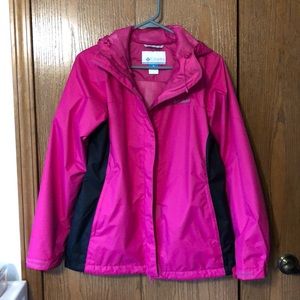 Columbia hooded rain jacket